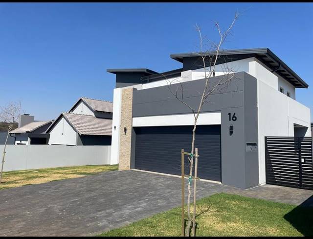 4 BEDROOM HOUSE FOR SALE IN FOUNTAINBROOK ESTATE
